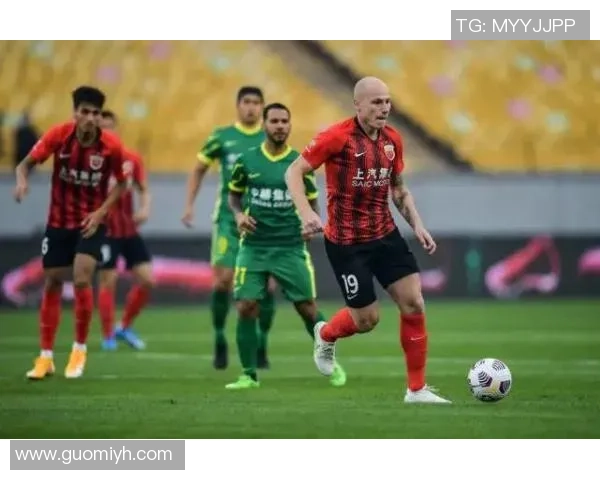 南京篮球队强势领跑联赛积分榜以99分稳居第一位置展现出色竞技状态 南京篮球队强势领跑联赛积分榜以99分稳居第一位置展现出色竞技状态